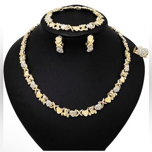 4PC XOXO 18K Goldplated Teddy Bear Necklace Bracelet Earrings Ring Set